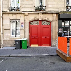 https://lovely-cosy-studio.fr-paris.fr